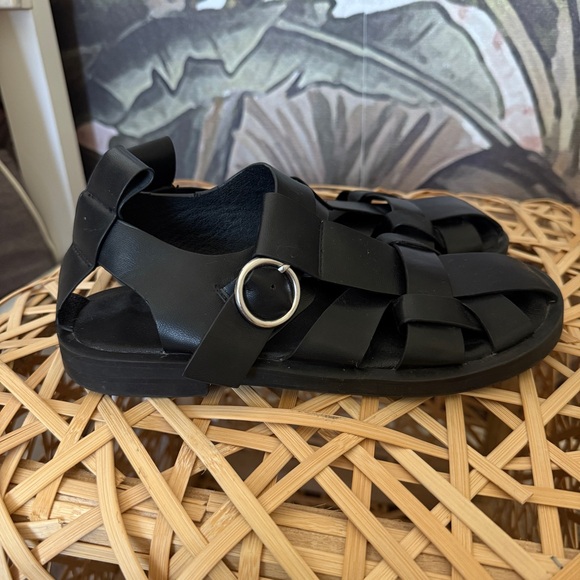 Black Low Heel genuine Leather Fisherman Sandals  size 7 - Picture 4 of 7